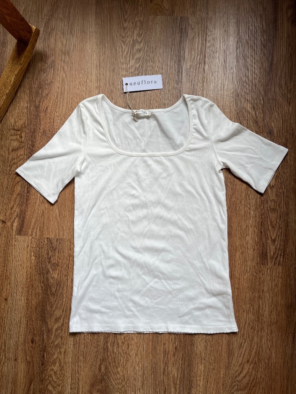 Neuflora Boise Tee